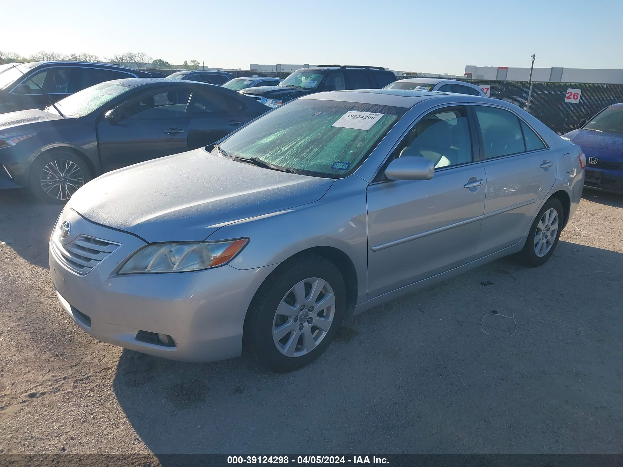 Photo 1 VIN: 4T1BK46K37U054538 - TOYOTA CAMRY 