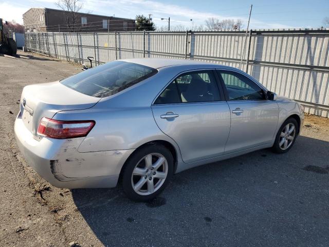 Photo 2 VIN: 4T1BK46K37U508271 - TOYOTA CAMRY LE 