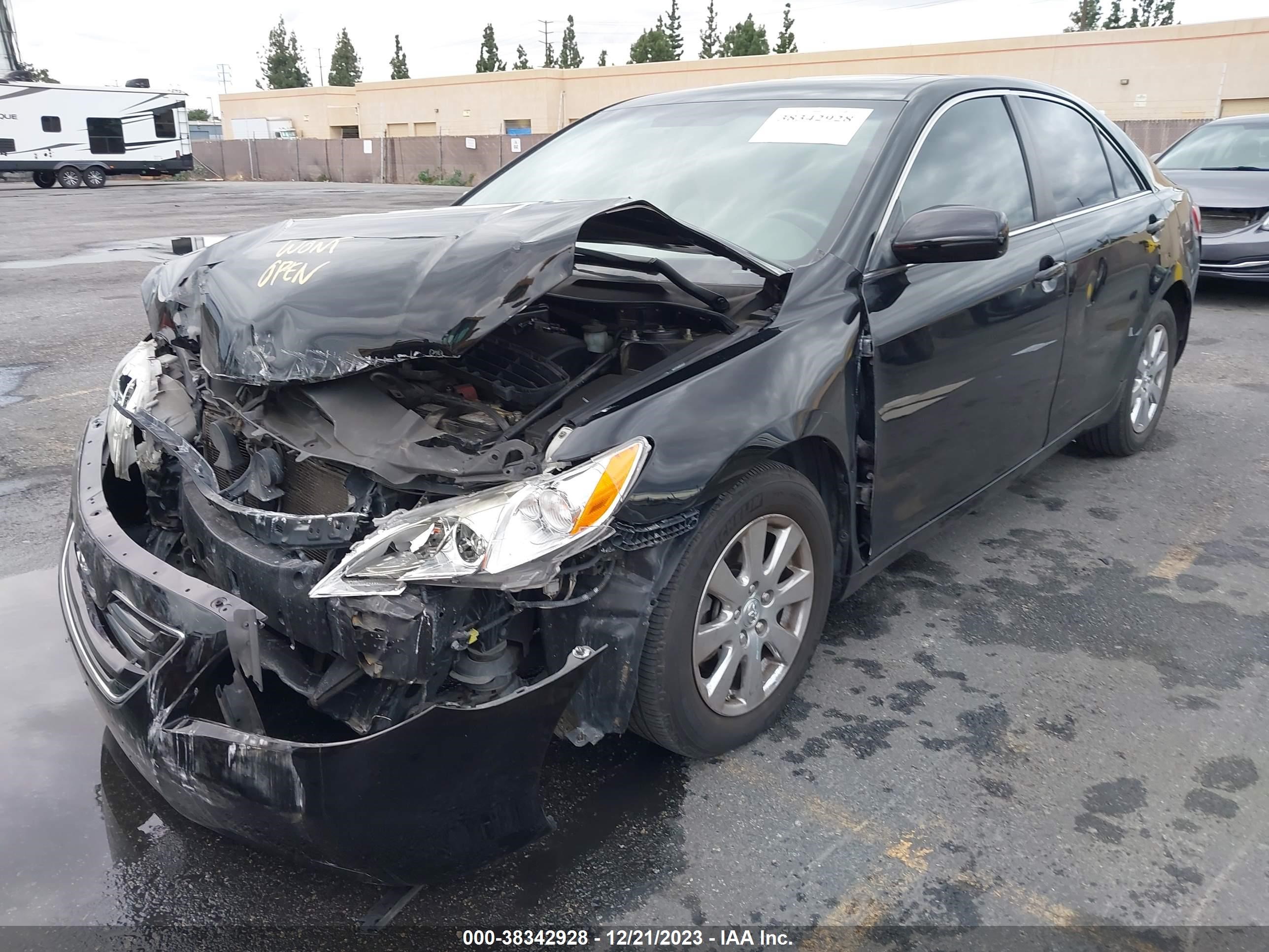 Photo 1 VIN: 4T1BK46K47U526620 - TOYOTA CAMRY 