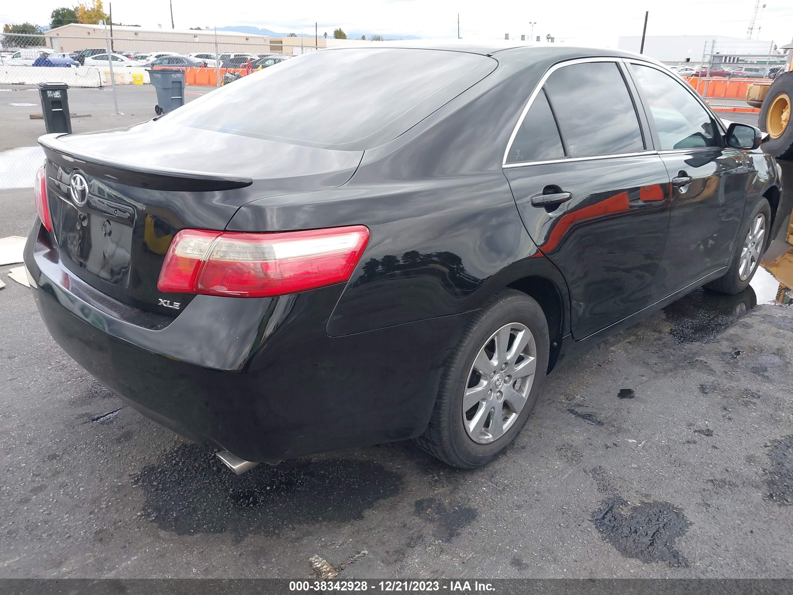 Photo 3 VIN: 4T1BK46K47U526620 - TOYOTA CAMRY 