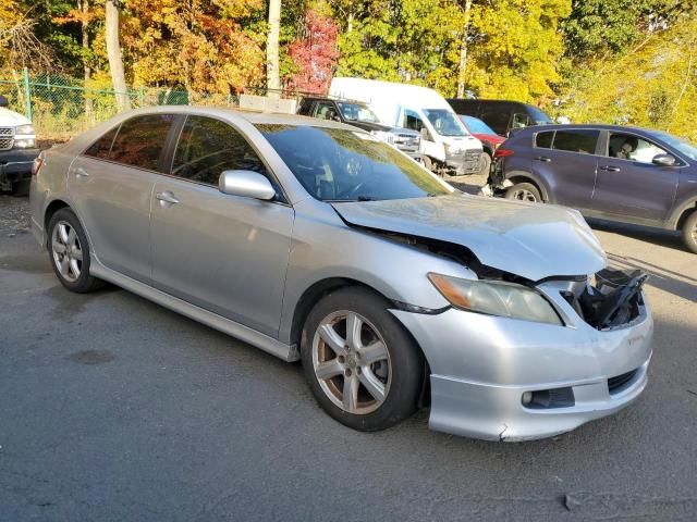 Photo 3 VIN: 4T1BK46K49U077376 - TOYOTA CAMRY SE 