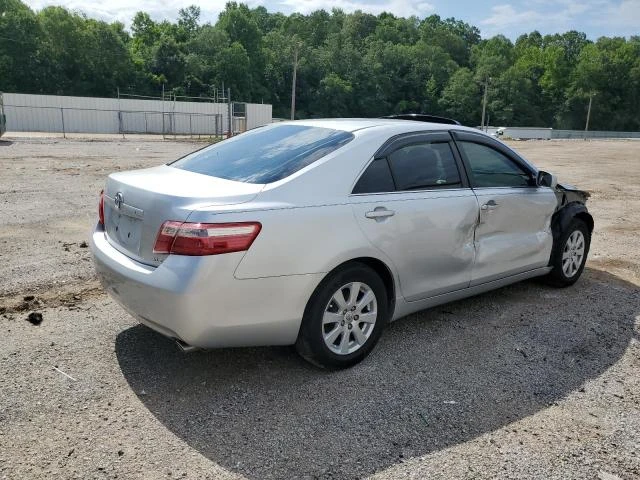 Photo 2 VIN: 4T1BK46K49U082383 - TOYOTA CAMRY SE 