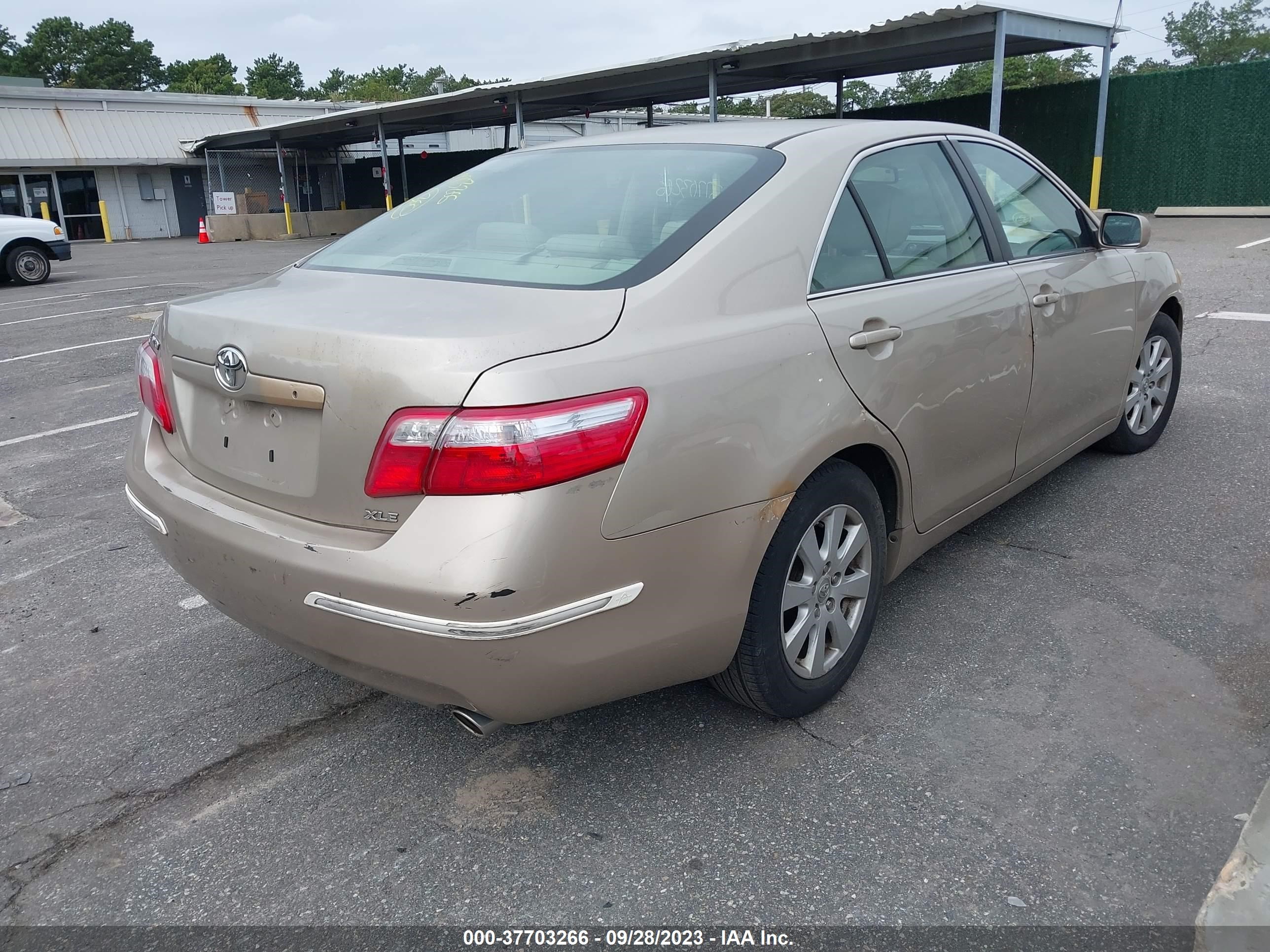 Photo 3 VIN: 4T1BK46K57U537030 - TOYOTA CAMRY 