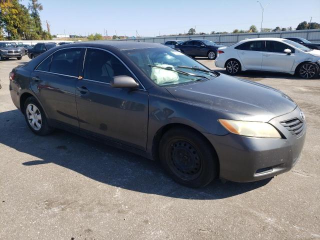 Photo 3 VIN: 4T1BK46K58U072301 - TOYOTA CAMRY LE 