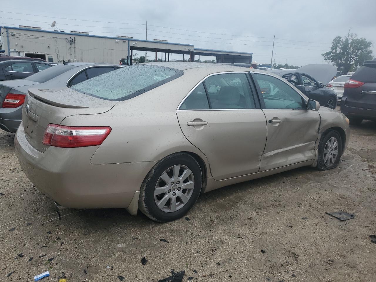 Photo 2 VIN: 4T1BK46K59U093120 - TOYOTA CAMRY 