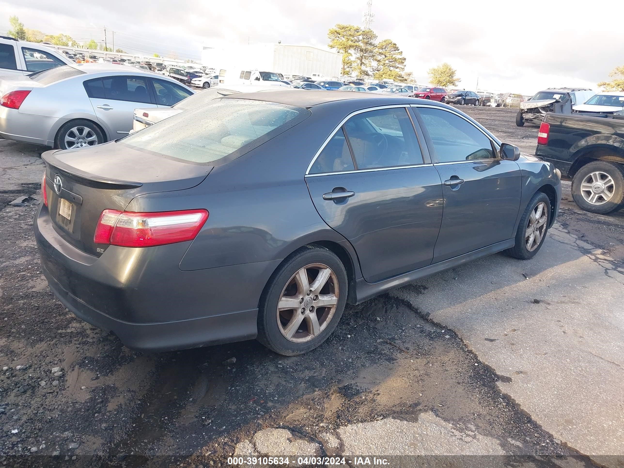 Photo 3 VIN: 4T1BK46K59U097457 - TOYOTA CAMRY 