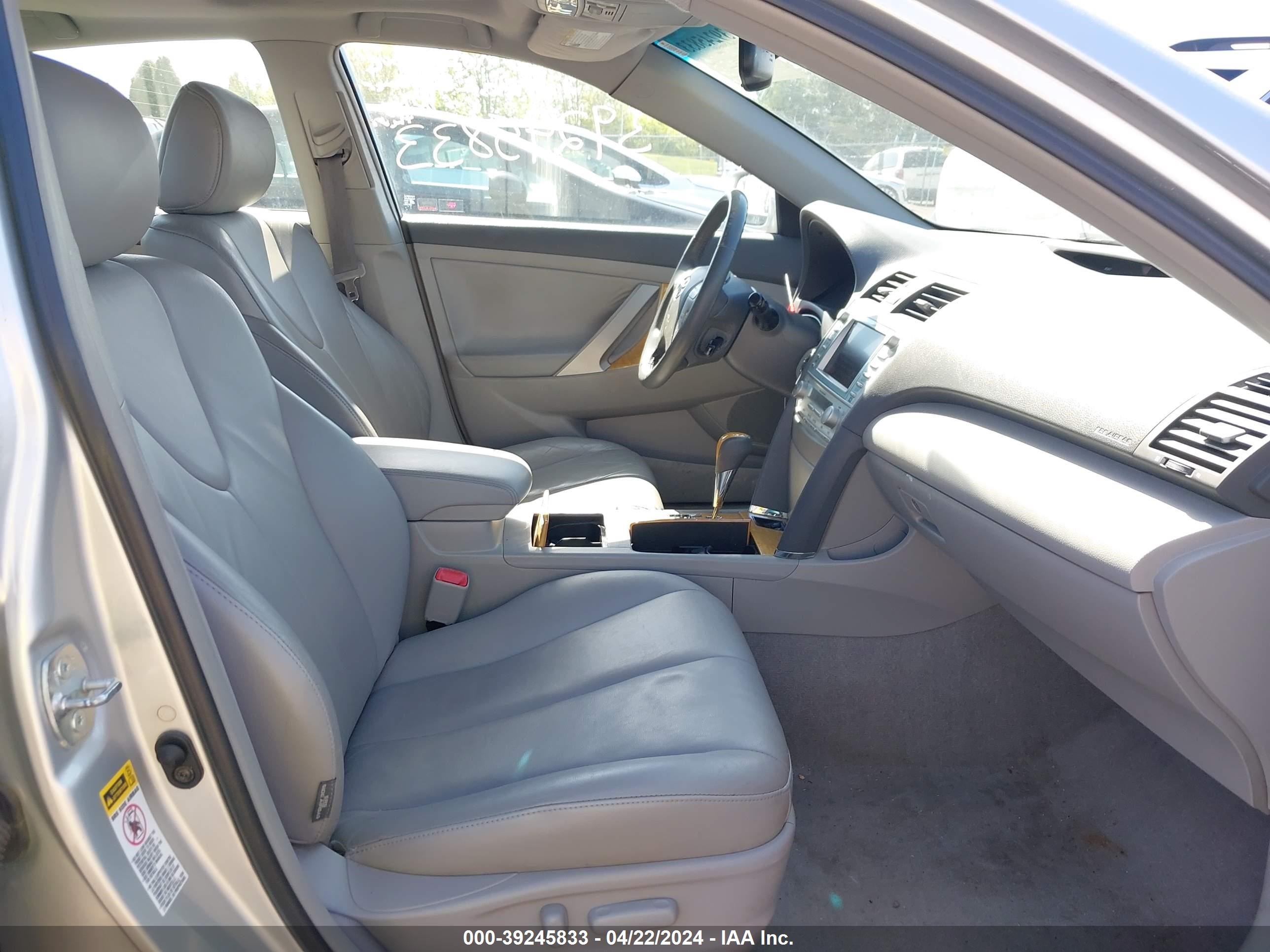 Photo 4 VIN: 4T1BK46K67U022618 - TOYOTA CAMRY 