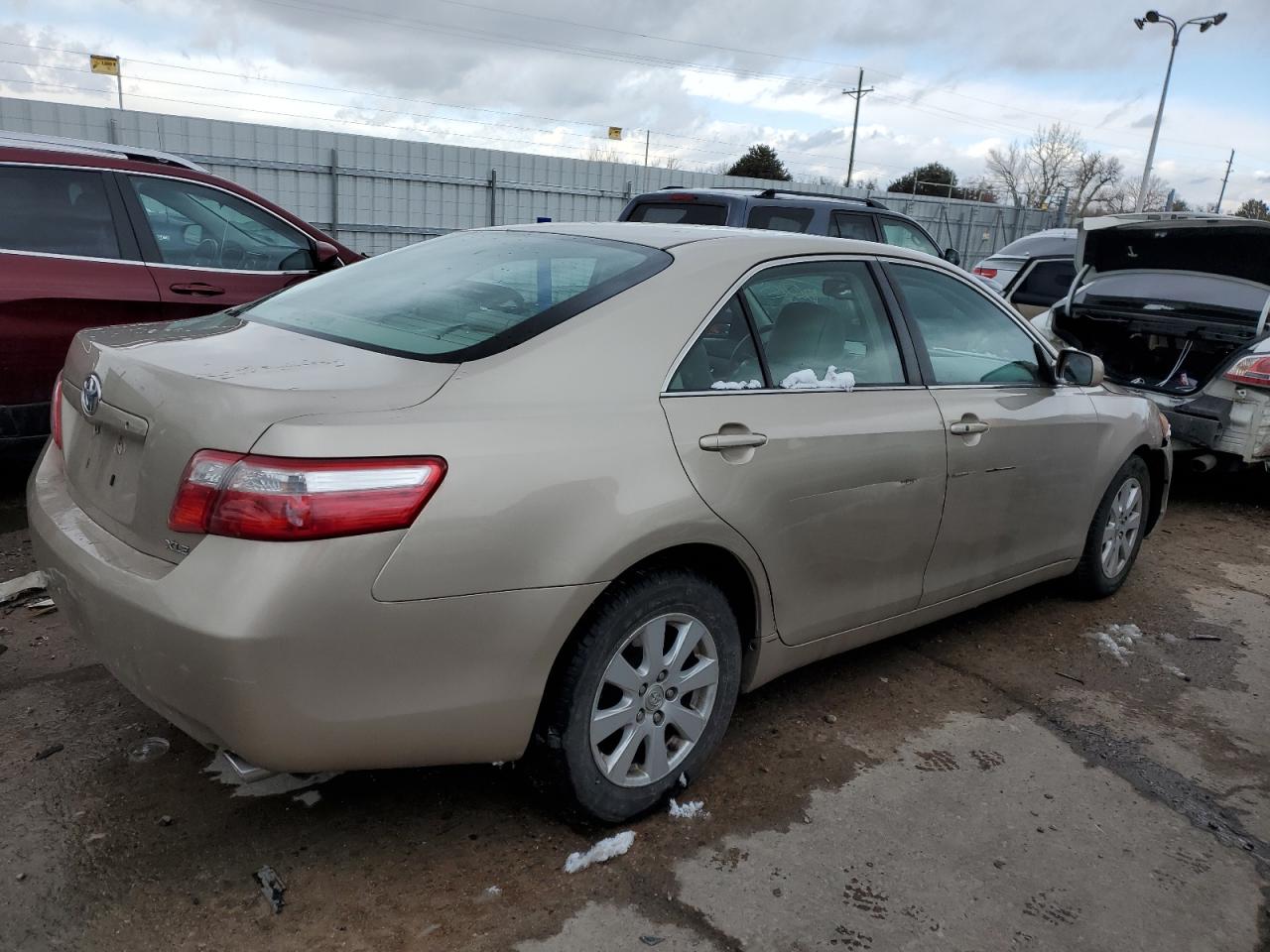 Photo 2 VIN: 4T1BK46K67U035885 - TOYOTA CAMRY 