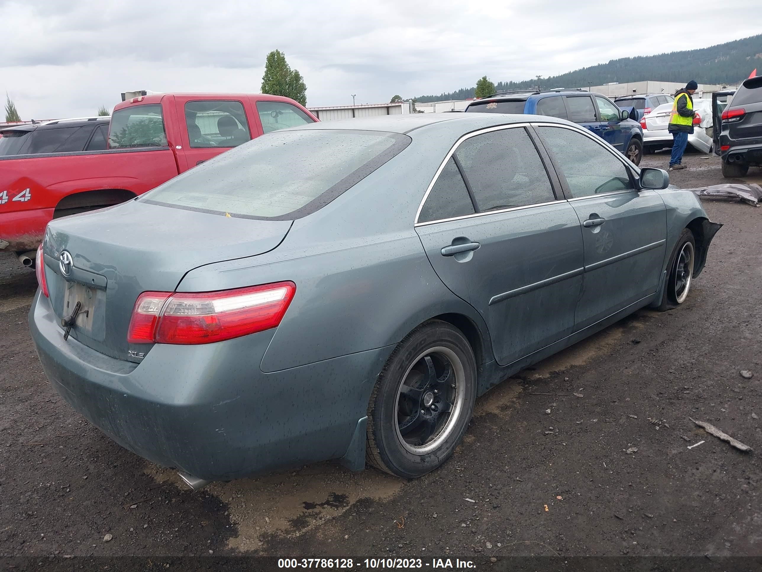 Photo 3 VIN: 4T1BK46K67U544679 - TOYOTA CAMRY 