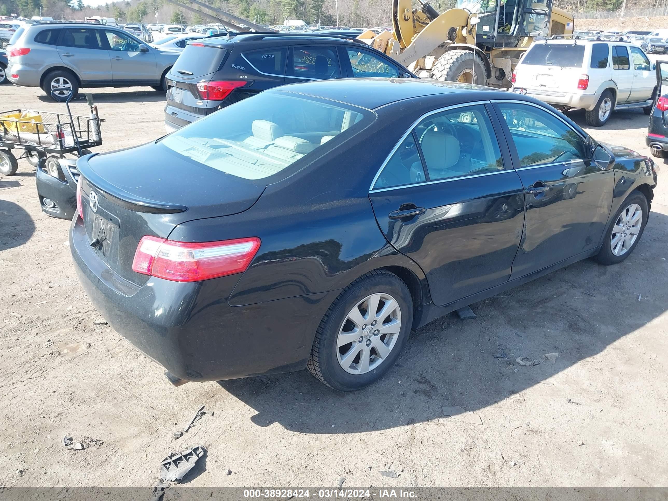 Photo 3 VIN: 4T1BK46K68U566909 - TOYOTA CAMRY 