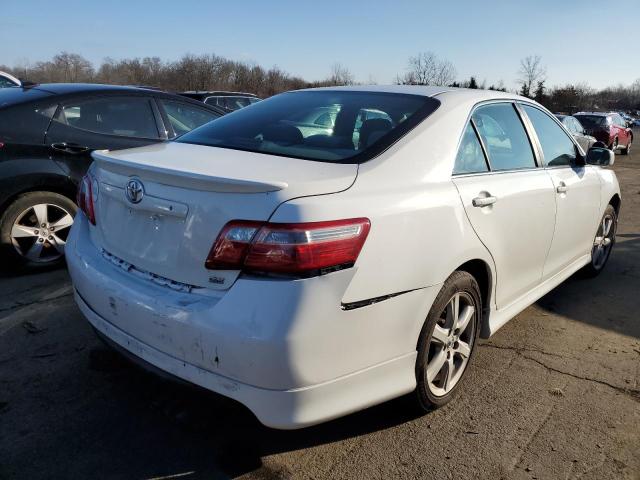 Photo 2 VIN: 4T1BK46K68U568336 - TOYOTA CAMRY LE 