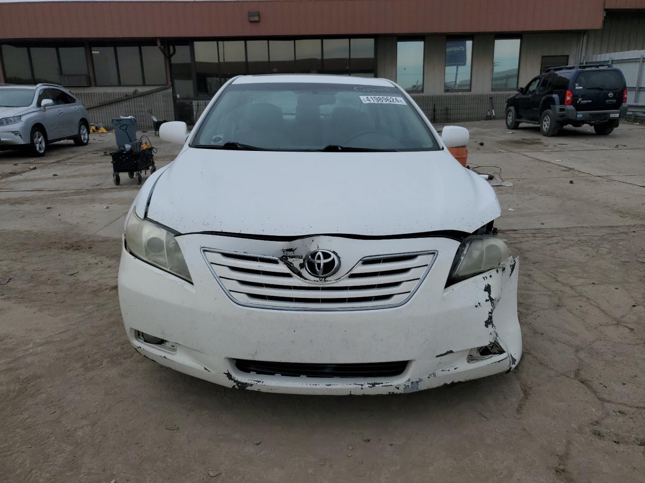 Photo 4 VIN: 4T1BK46K69U596462 - TOYOTA CAMRY 