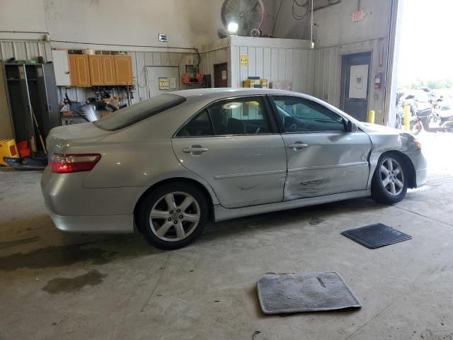 Photo 2 VIN: 4T1BK46K77U009487 - TOYOTA CAMRY LE 