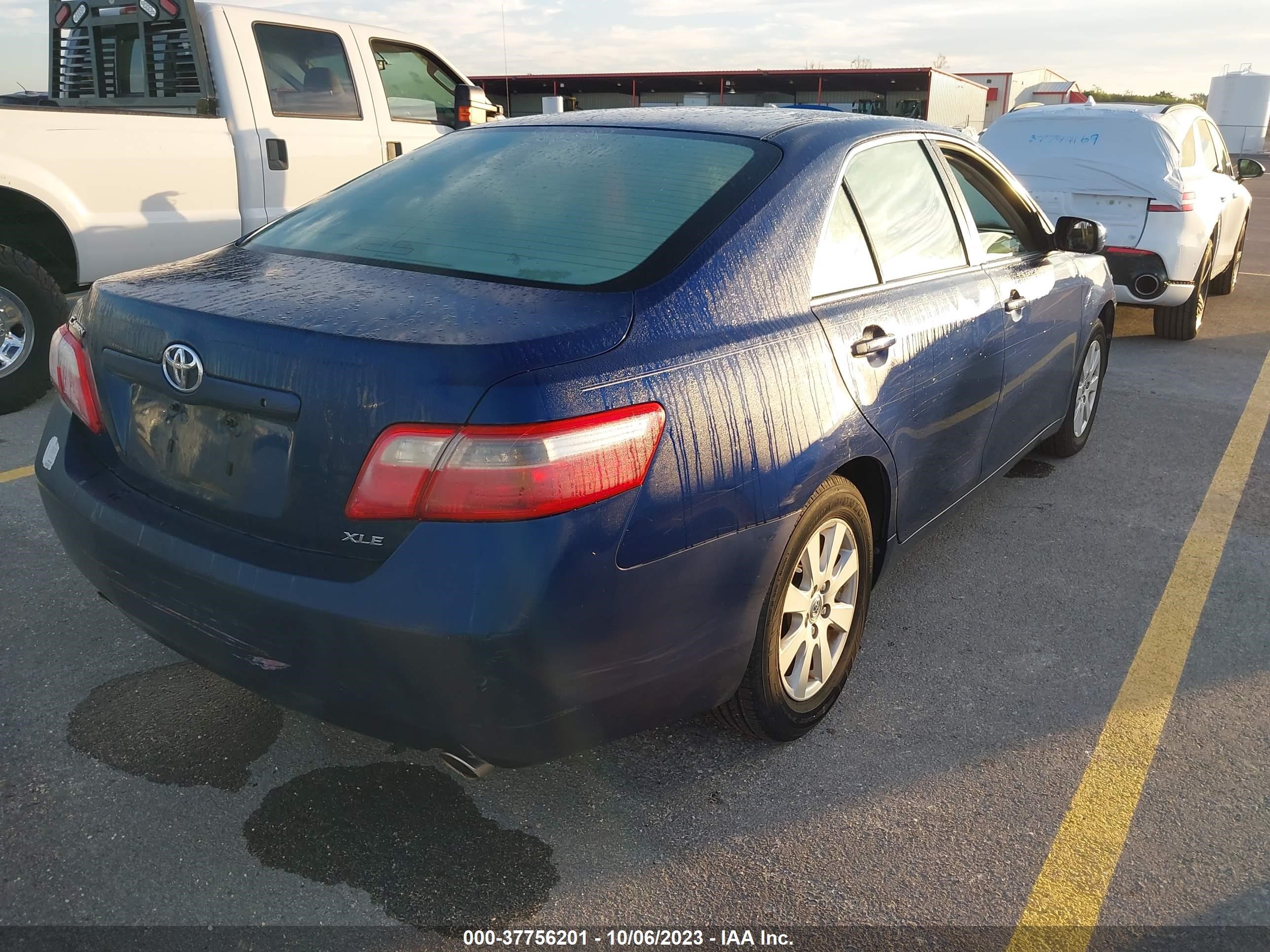 Photo 3 VIN: 4T1BK46K77U051397 - TOYOTA CAMRY 