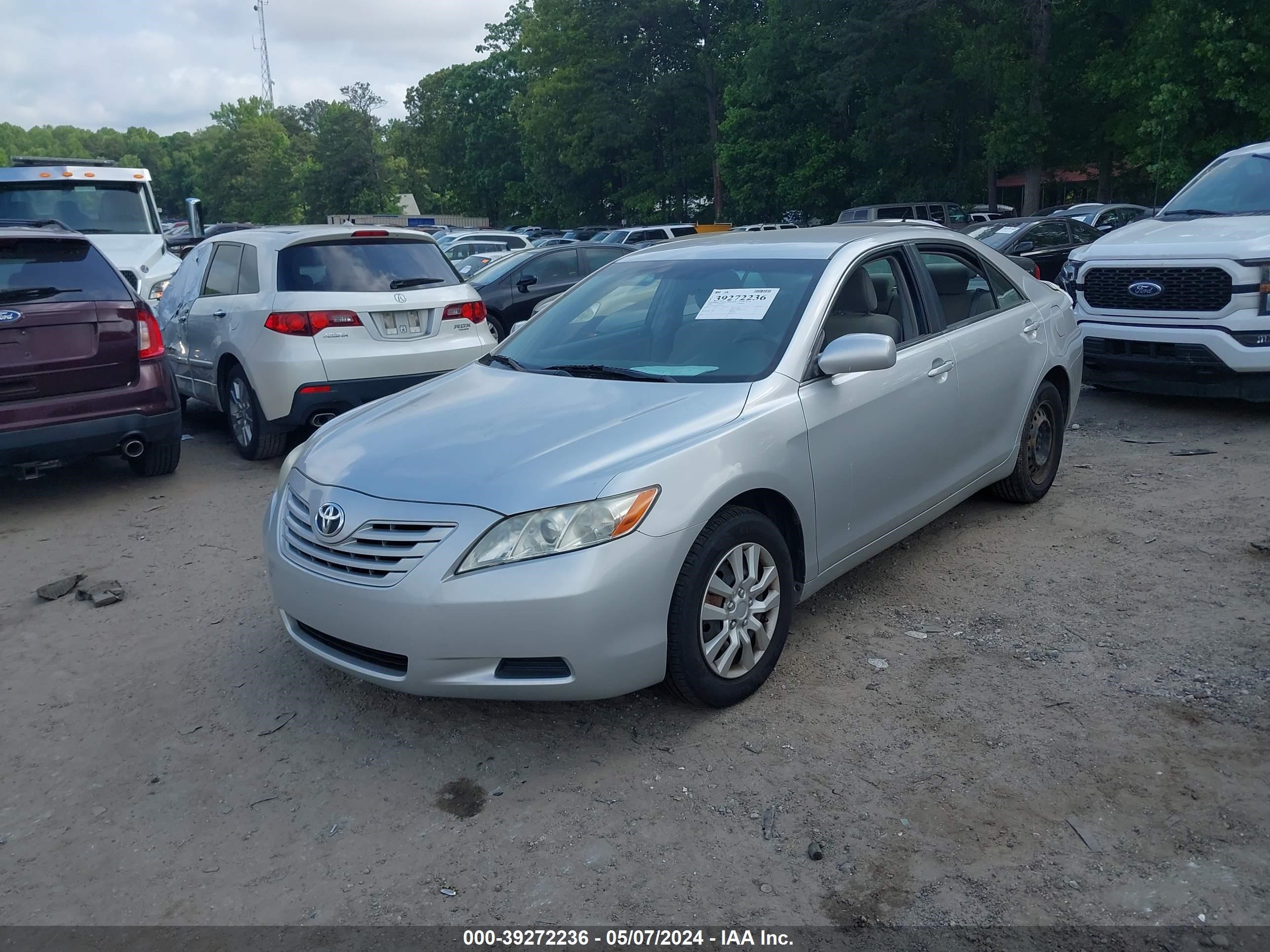 Photo 1 VIN: 4T1BK46K78U057055 - TOYOTA CAMRY 