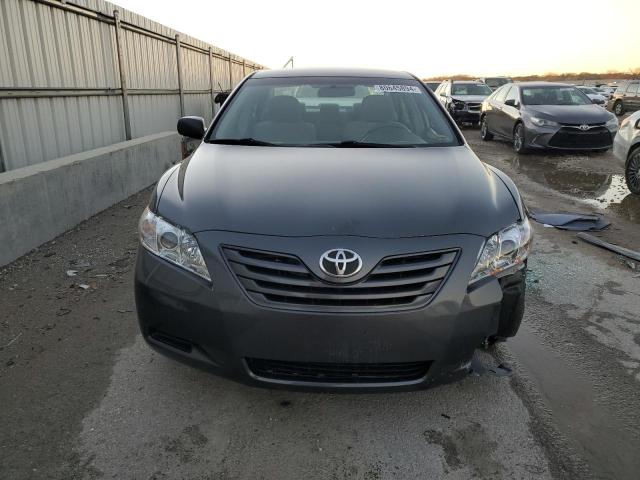 Photo 4 VIN: 4T1BK46K79U586295 - TOYOTA CAMRY SE 