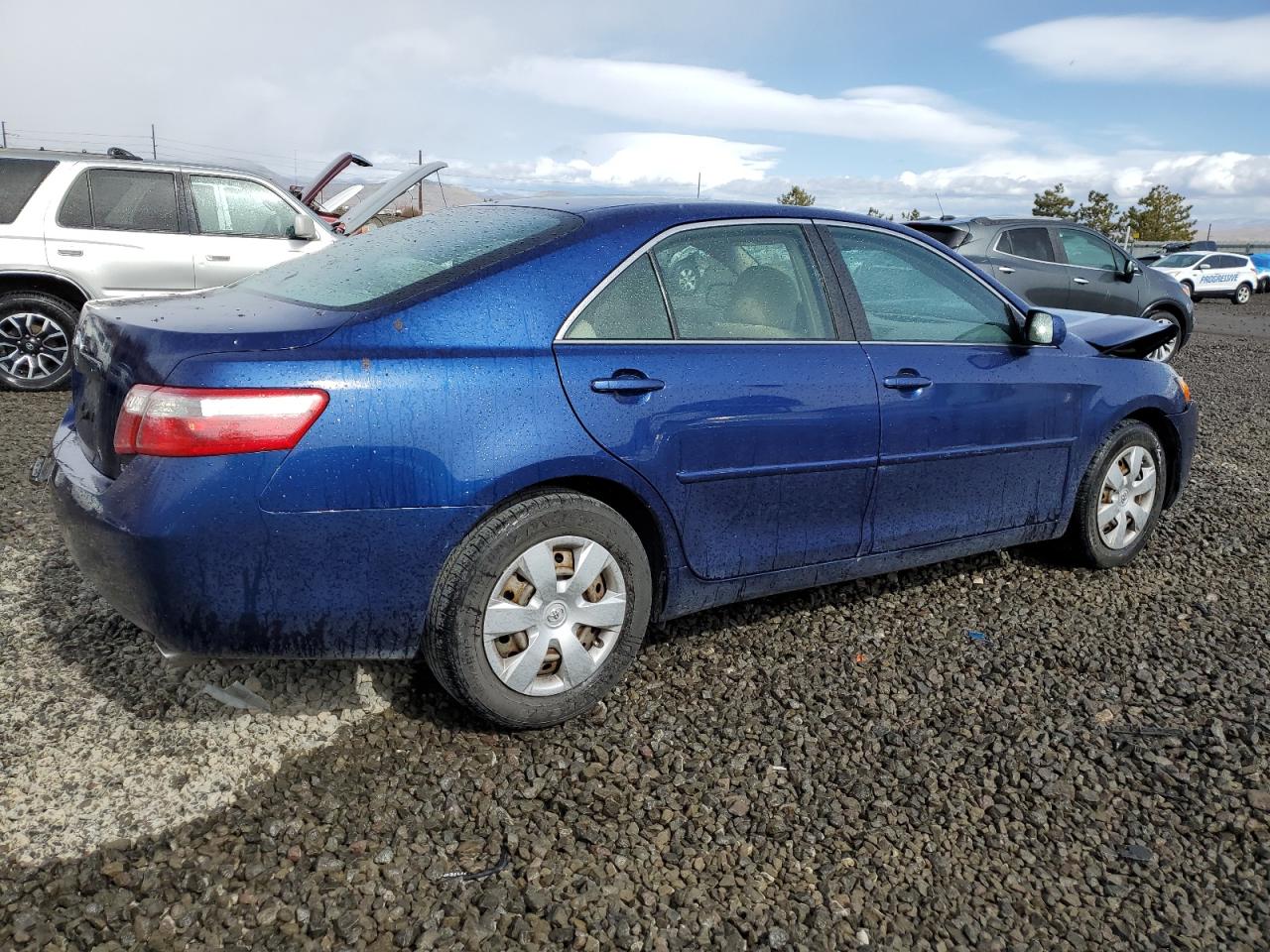 Photo 2 VIN: 4T1BK46K87U024449 - TOYOTA CAMRY 