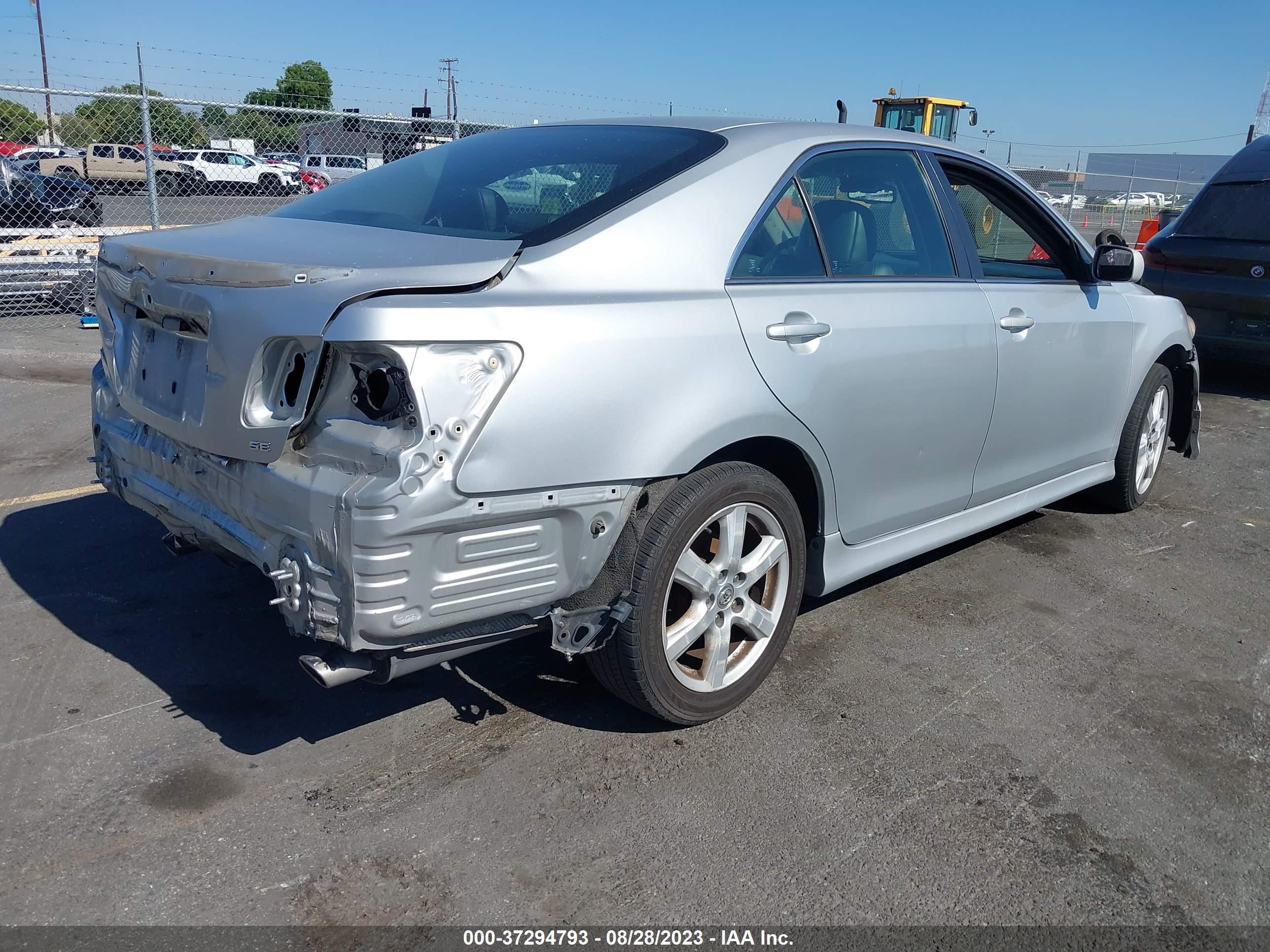 Photo 3 VIN: 4T1BK46K87U046354 - TOYOTA CAMRY 