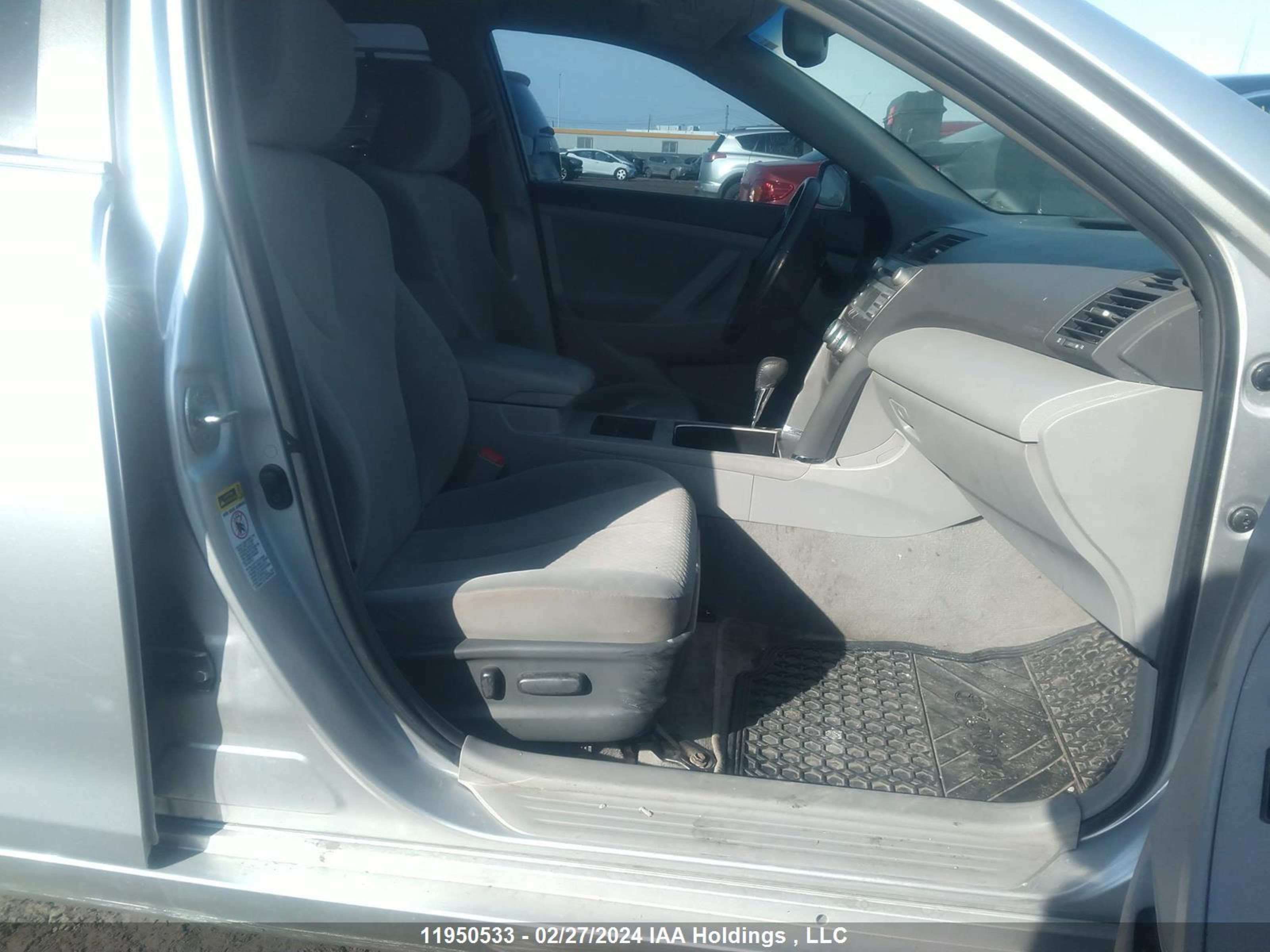 Photo 4 VIN: 4T1BK46K88U054830 - TOYOTA CAMRY 