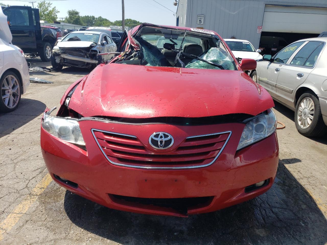 Photo 4 VIN: 4T1BK46K89U090468 - TOYOTA CAMRY 