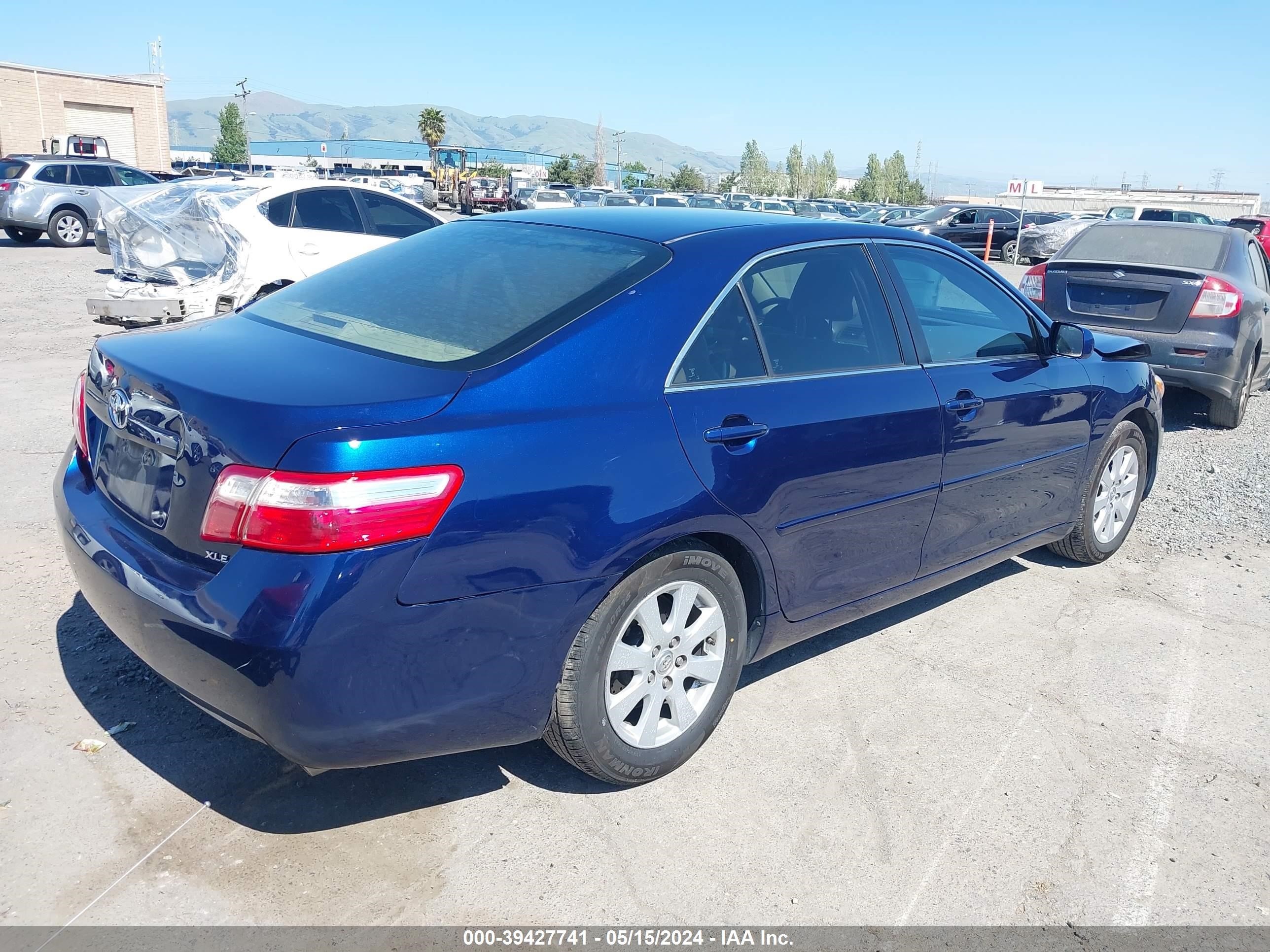 Photo 3 VIN: 4T1BK46K97U003335 - TOYOTA CAMRY 