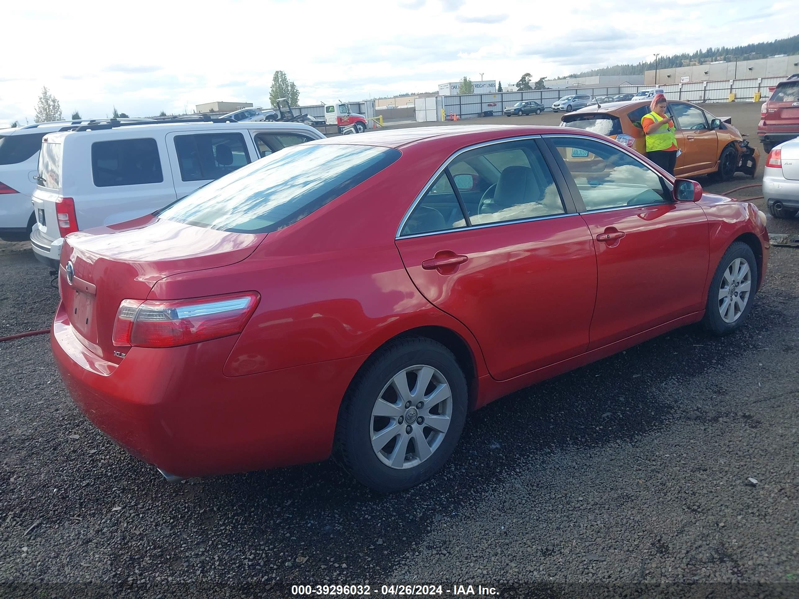 Photo 3 VIN: 4T1BK46K97U051708 - TOYOTA CAMRY 