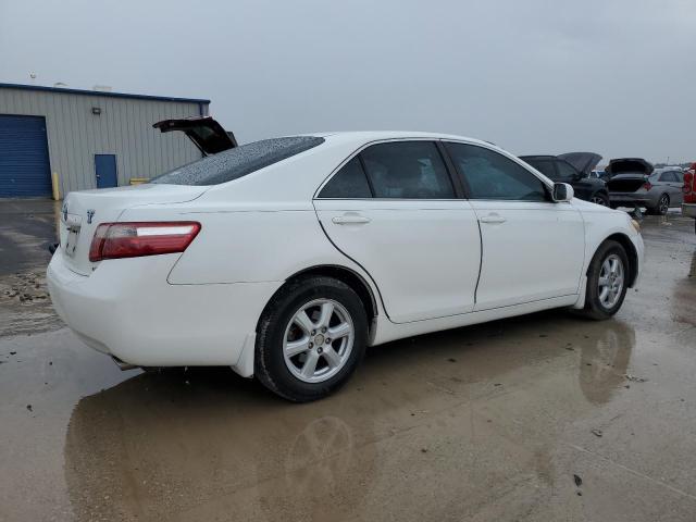 Photo 2 VIN: 4T1BK46K97U528606 - TOYOTA CAMRY LE 