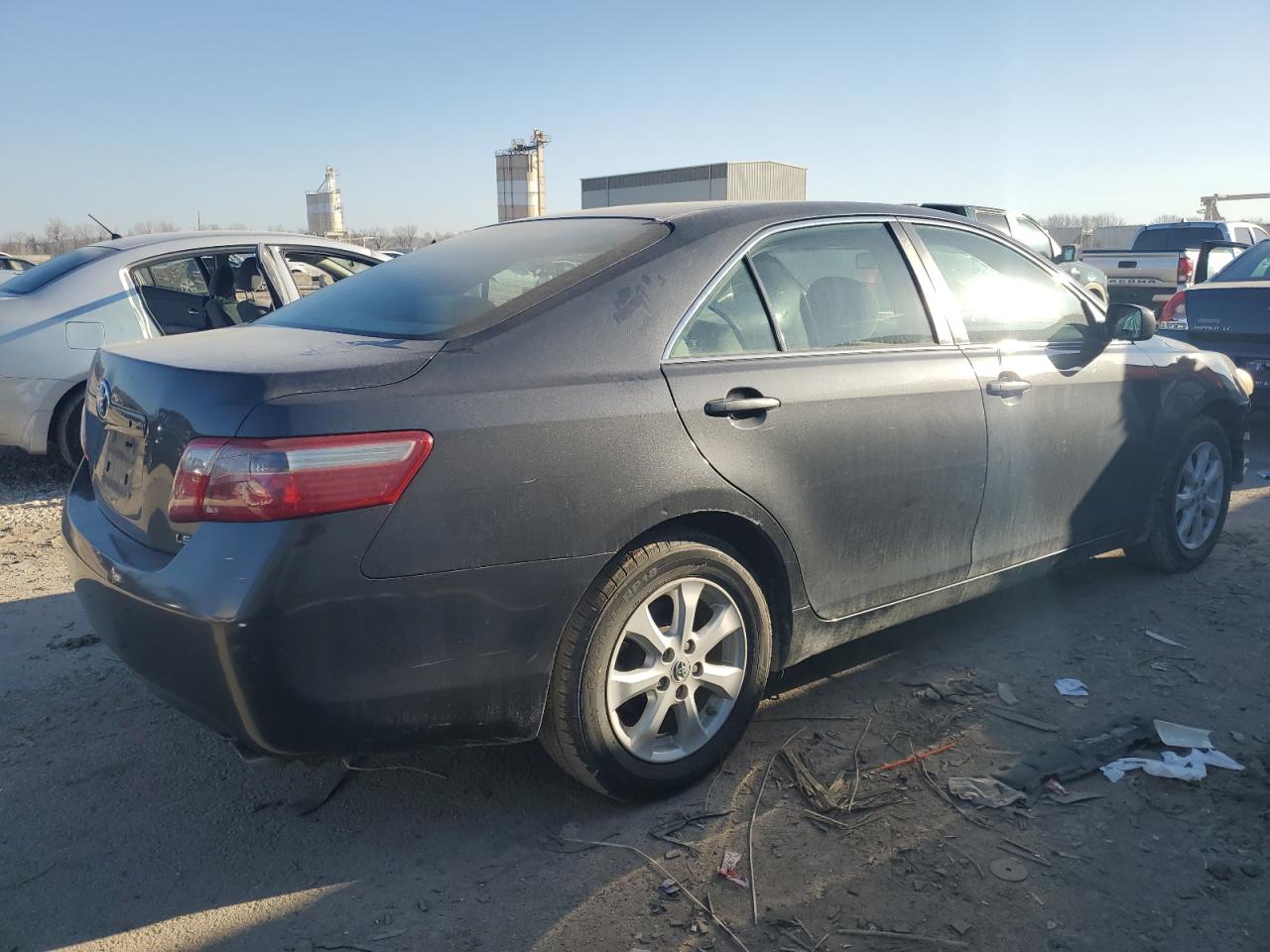 Photo 2 VIN: 4T1BK46K97U541209 - TOYOTA CAMRY 