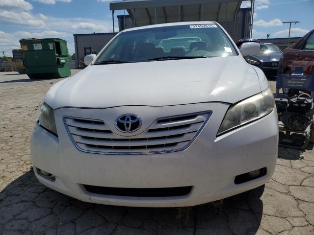 Photo 4 VIN: 4T1BK46K98U565611 - TOYOTA CAMRY 