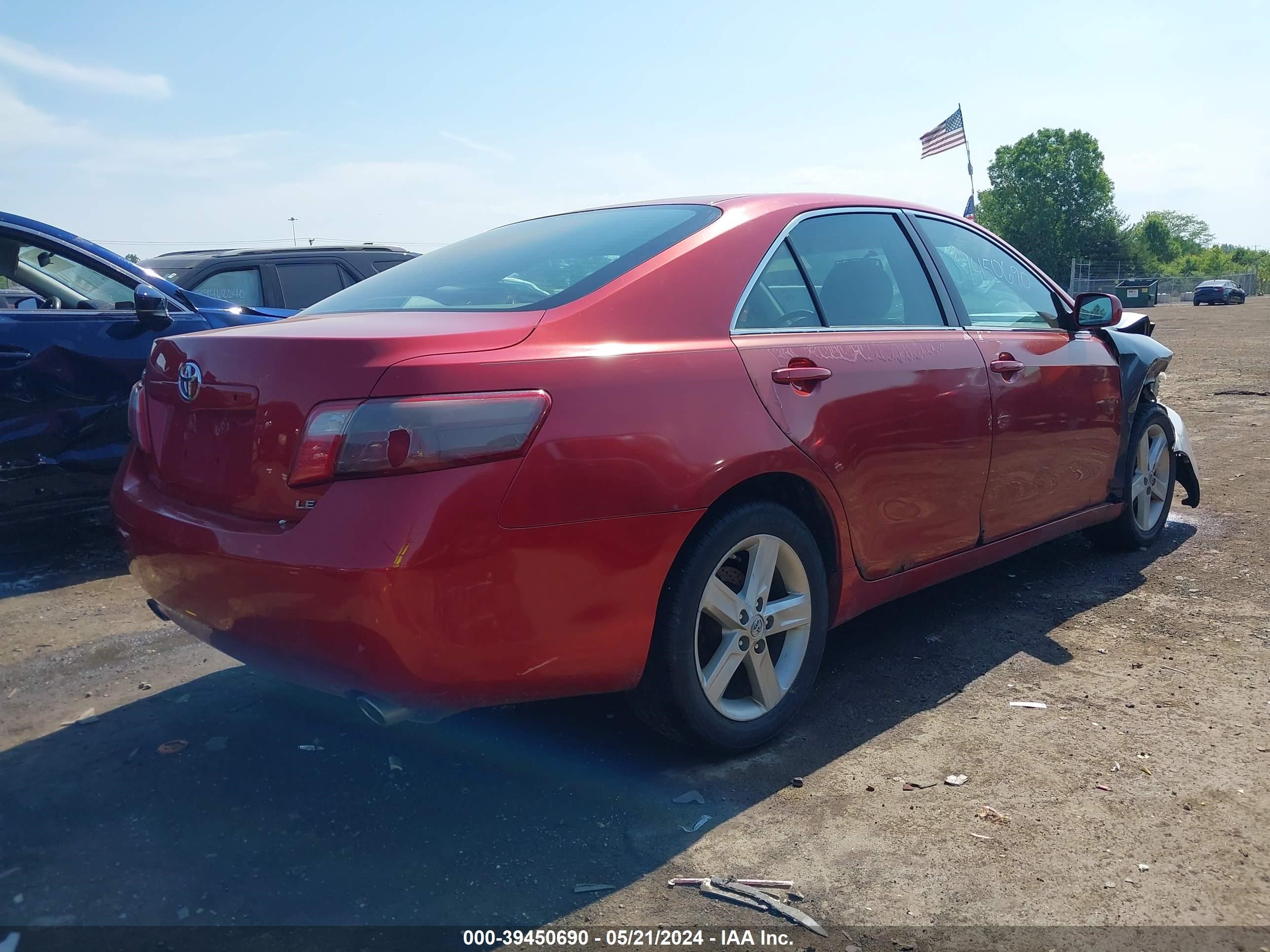 Photo 3 VIN: 4T1BK46KX7U001805 - TOYOTA CAMRY 