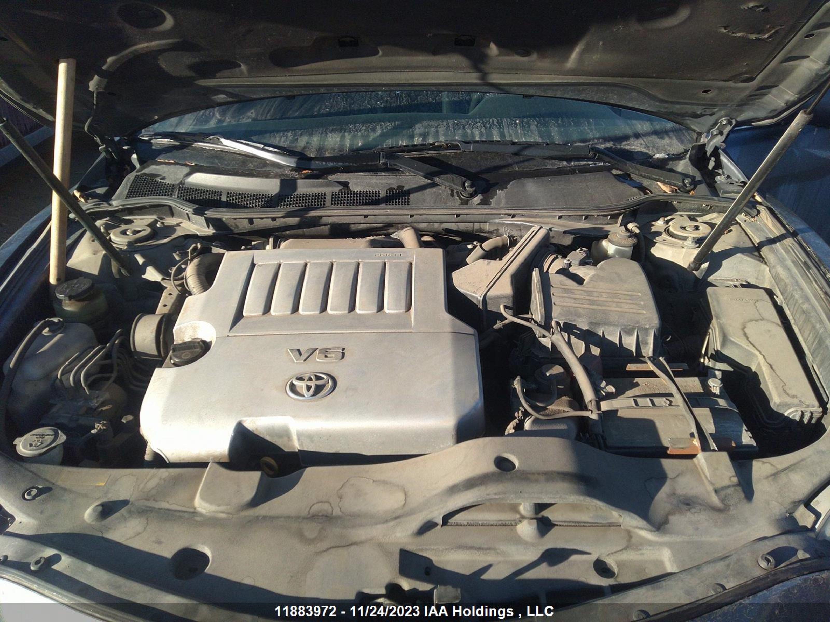 Photo 9 VIN: 4T1BK46KX7U011072 - TOYOTA CAMRY 