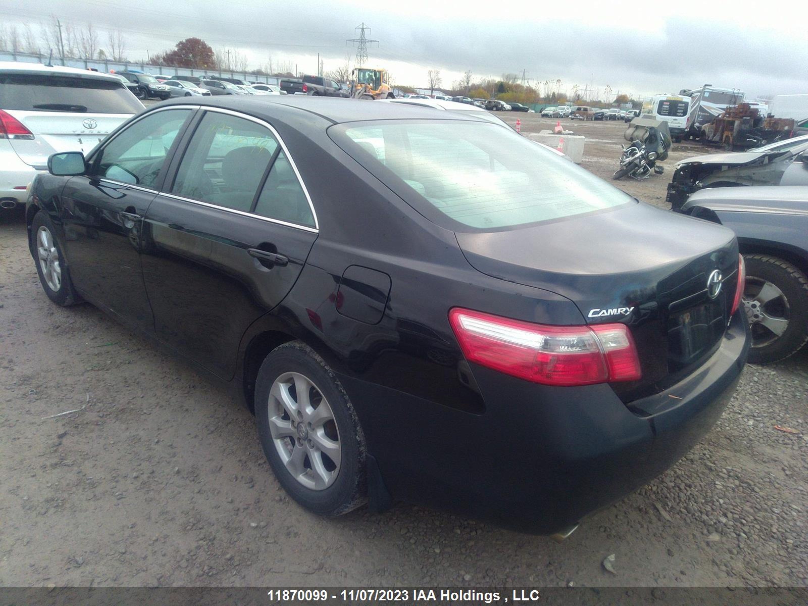 Photo 2 VIN: 4T1BK46KX7U013694 - TOYOTA CAMRY 