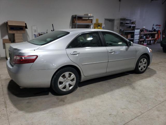 Photo 2 VIN: 4T1BK46KX7U051782 - TOYOTA CAMRY 