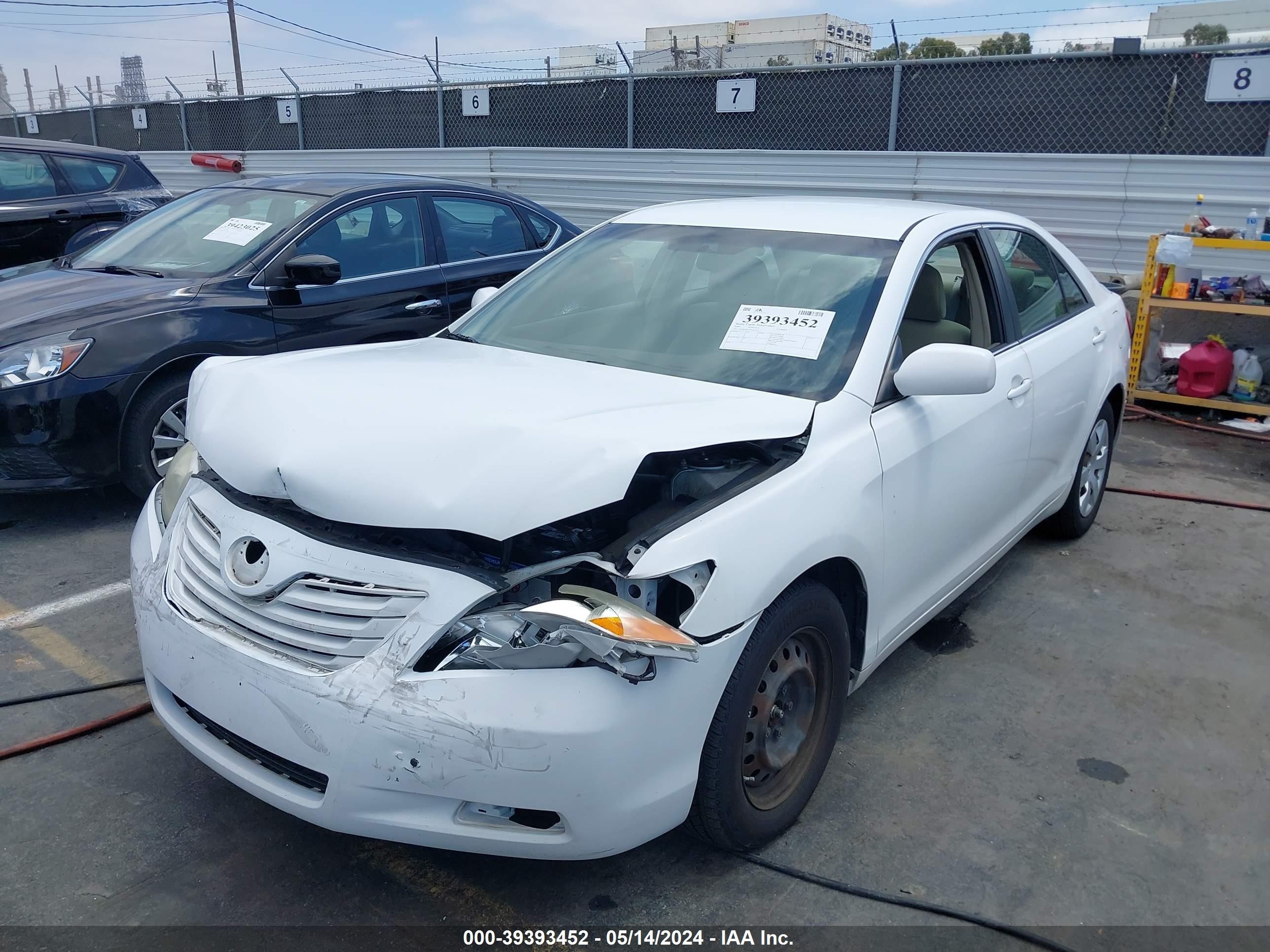 Photo 1 VIN: 4T1BK46KX7U525374 - TOYOTA CAMRY 