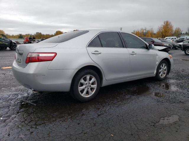 Photo 2 VIN: 4T1BK46KX8U063609 - TOYOTA CAMRY LE 