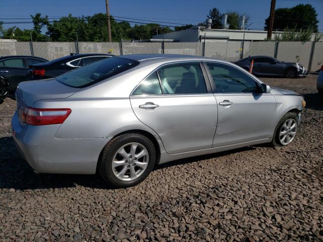 Photo 2 VIN: 4T1BK46KX9U582449 - TOYOTA CAMRY SE 