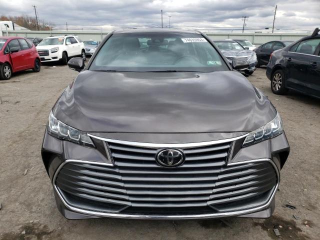 Photo 4 VIN: 4T1BZ1FB0KU012752 - TOYOTA AVALON 