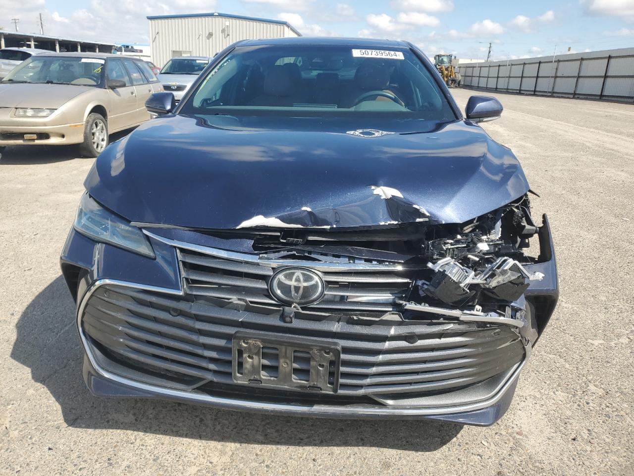 Photo 4 VIN: 4T1BZ1FB1KU033271 - TOYOTA AVALON 