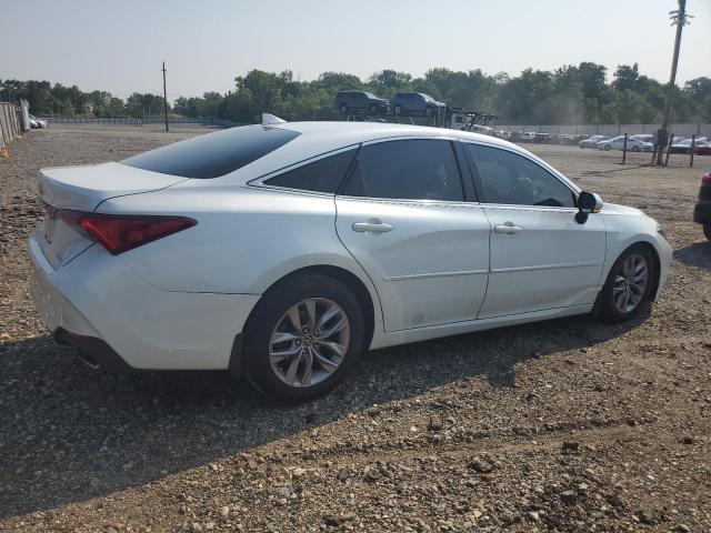 Photo 2 VIN: 4T1BZ1FB6KU012755 - TOYOTA AVALON XLE 