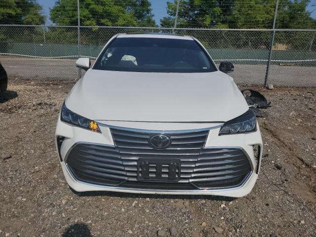 Photo 4 VIN: 4T1BZ1FB6KU012755 - TOYOTA AVALON XLE 