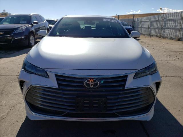 Photo 4 VIN: 4T1BZ1FB8KU006049 - TOYOTA AVALON 