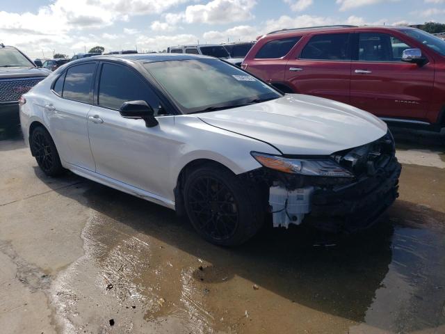 Photo 3 VIN: 4T1BZ1HK0JU006610 - TOYOTA CAMRY 