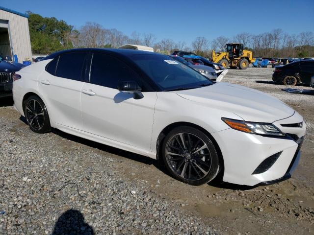 Photo 3 VIN: 4T1BZ1HK0JU013475 - TOYOTA CAMRY 