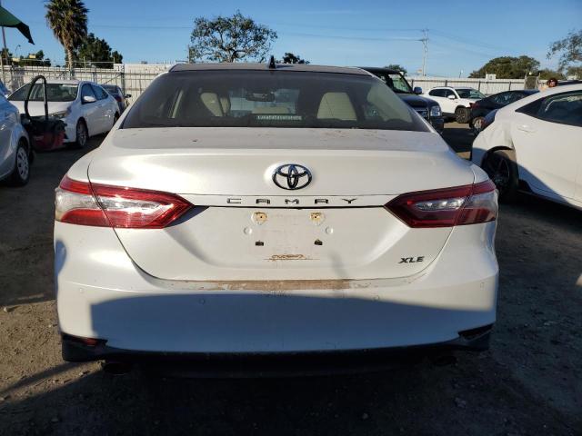 Photo 5 VIN: 4T1BZ1HK0JU015002 - TOYOTA CAMRY 