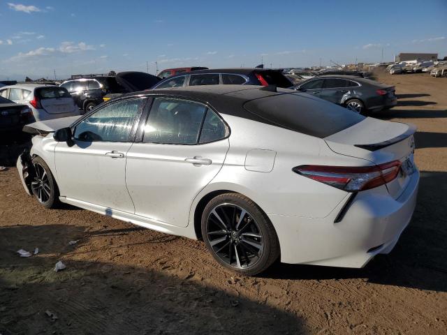 Photo 1 VIN: 4T1BZ1HK0JU017610 - TOYOTA CAMRY XSE 