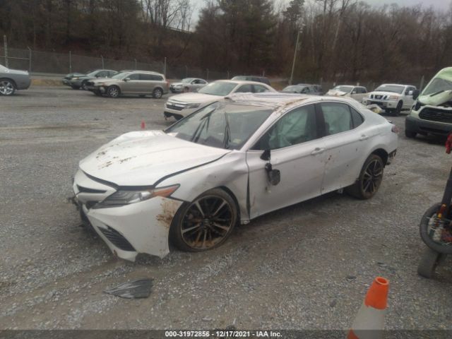 Photo 1 VIN: 4T1BZ1HK0JU020457 - TOYOTA CAMRY 