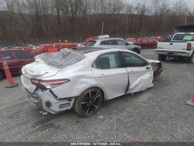 Photo 3 VIN: 4T1BZ1HK0JU020457 - TOYOTA CAMRY 