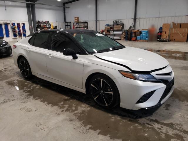 Photo 3 VIN: 4T1BZ1HK0KU024493 - TOYOTA CAMRY 