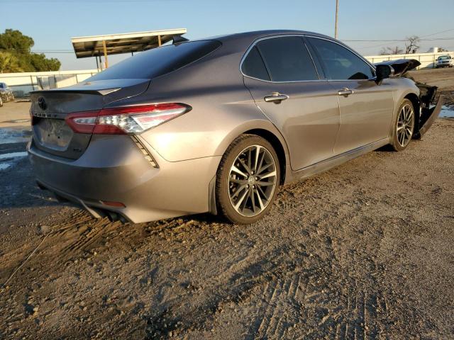 Photo 2 VIN: 4T1BZ1HK0KU030908 - TOYOTA CAMRY XSE 