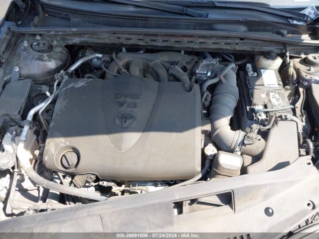 Photo 9 VIN: 4T1BZ1HK1JU003960 - TOYOTA CAMRY 